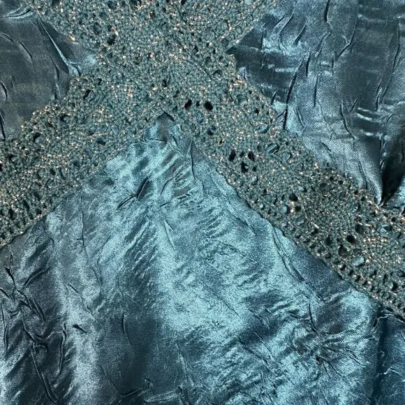 Mixit Crinkle Crochet Teal 90s Style Sleeveless Blouse size Medium NEW with Tags - Picture 4 of 6